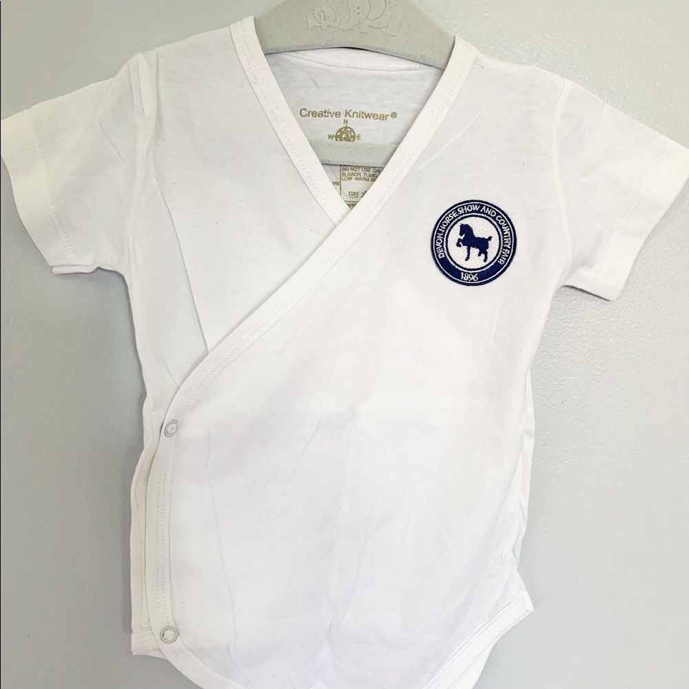 NEW (w/out tag) Devon Horse Show onesie, size 3-6 months